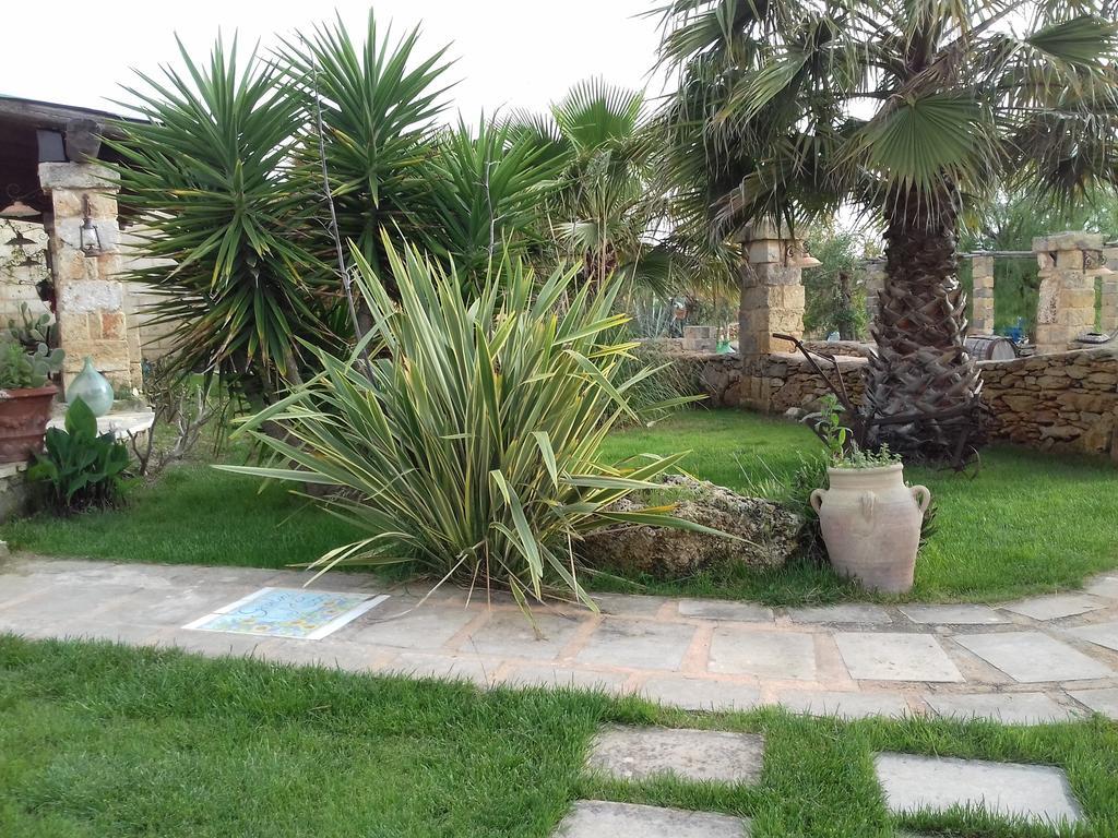 فيلا Giardini Di Marzo Felline المظهر الخارجي الصورة